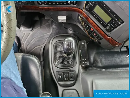 HYUNDAI TRAGO TRAGO 6X4