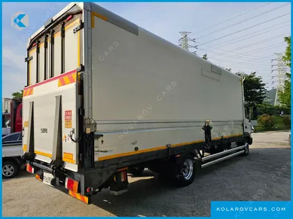 HYUNDAI MEGA TRUCK PREMIUM