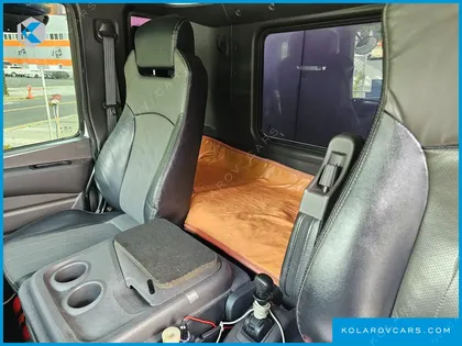 HYUNDAI MEGA TRUCK PREMIUM