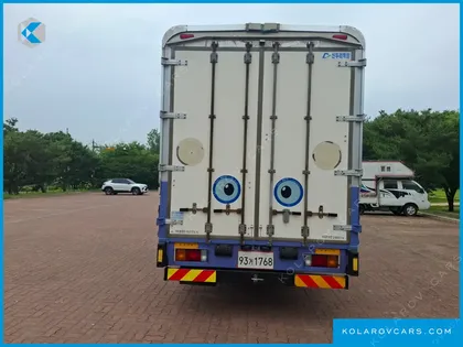 HYUNDAI MEGA TRUCK GOLD