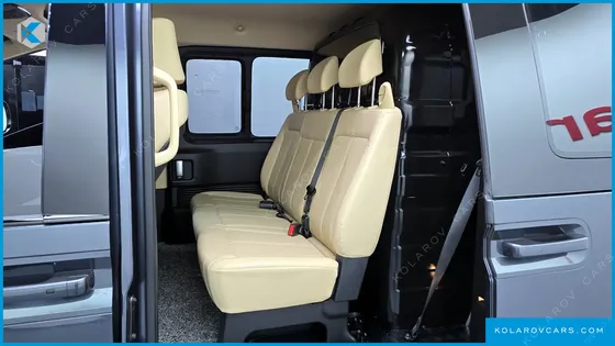 HYUNDAI STARIA CARGO 5-SEATER
