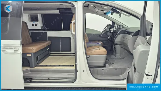 HYUNDAI STARIA 2WD CAMPING CAR
