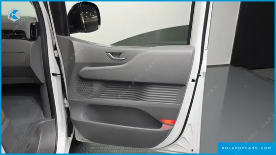 HYUNDAI STARIA 2WD CAMPING CAR