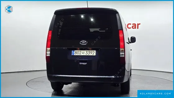 HYUNDAI STARIA CARGO 5-SEATER