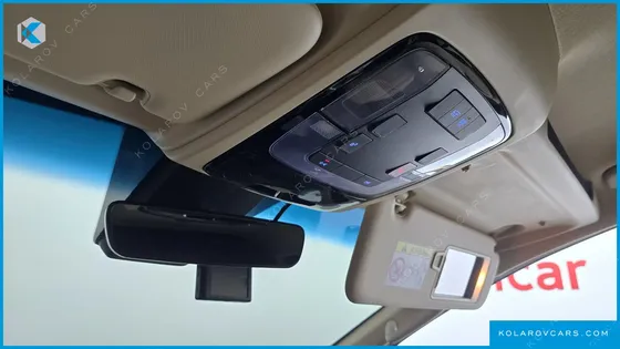 HYUNDAI STARIA CARGO 5-SEATER