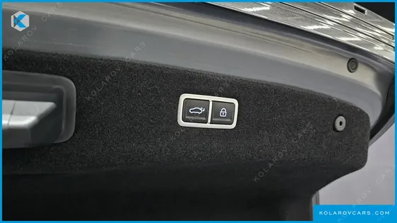 GENESIS G90 GASOLINE 3.5 TURBO 2WD