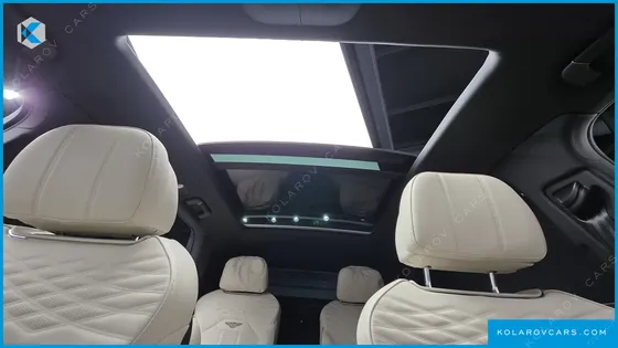 BENTLEY BENTAYGA 4.0 V8 EWB AZURE