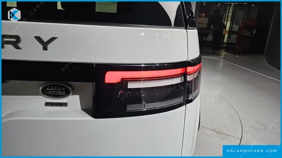 LAND ROVER DISCOVERY 3.0 SD6 SE
