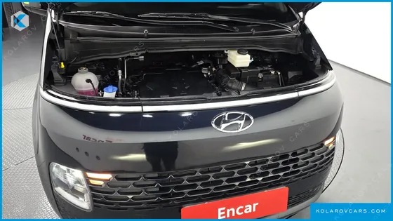 HYUNDAI STARIA L3.5 CARGO 5-SEATER