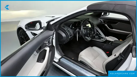 JAGUAR F-TYPE P300 CONVERTIBLE
