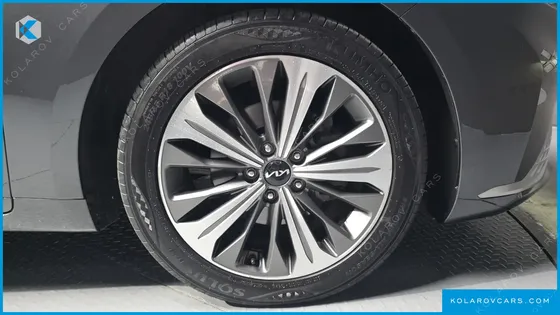KIA K8 SIGNATURE