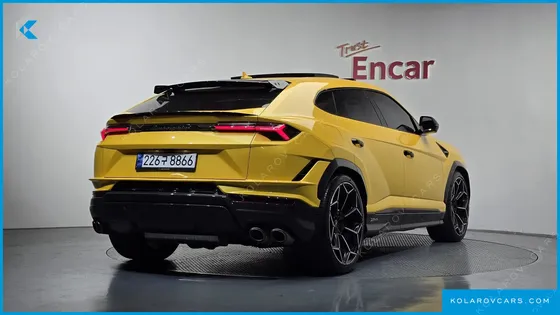 LAMBORGHINI URUS 4.0 V8 PERFORMANTE