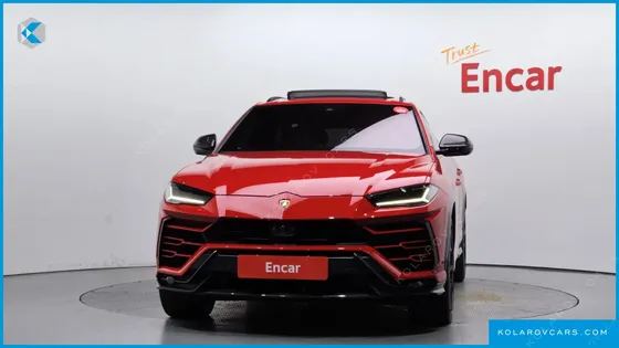 LAMBORGHINI URUS 4.0 V8