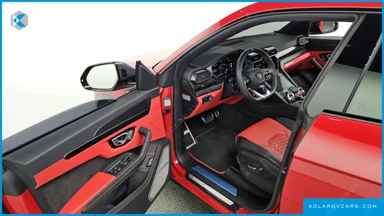 LAMBORGHINI URUS 4.0 V8