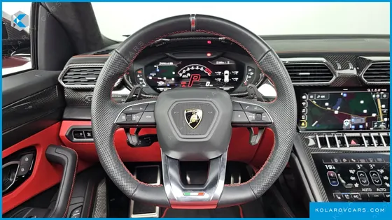 LAMBORGHINI URUS 4.0 V8