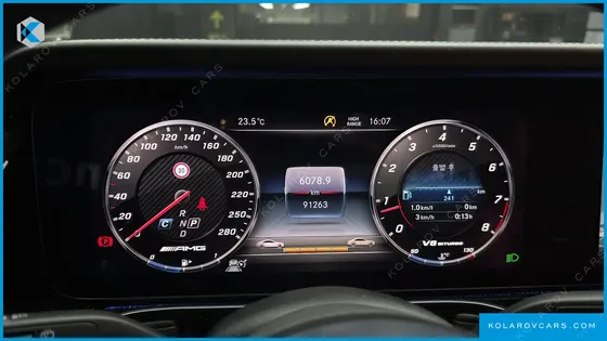 MERCEDES G-CLASS AMG G63