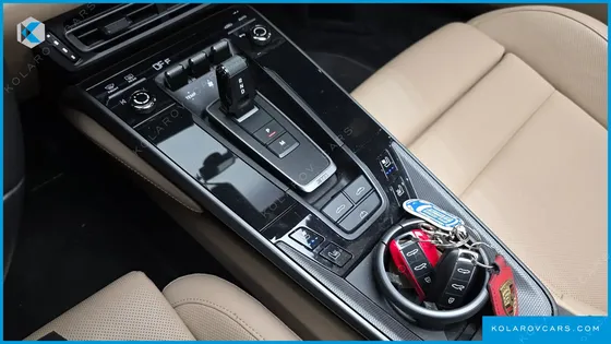PORSCHE 911 CARRERA 4S CABRIOLET