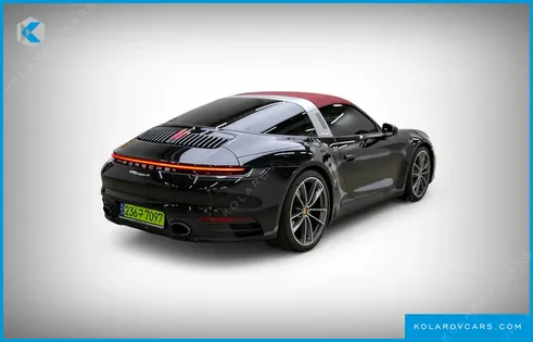PORSCHE 911 TARGA 4