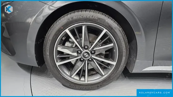 HYUNDAI GRANDEUR 2.5