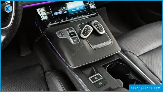 HYUNDAI GRANDEUR 3.3