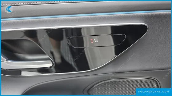 MERCEDES E-CLASS E200 AVANTGARDE
