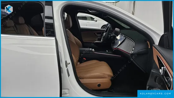 MERCEDES E-CLASS E200 AVANTGARDE