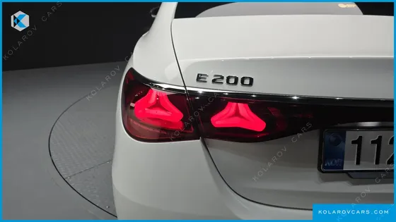 MERCEDES E-CLASS E200 AVANTGARDE