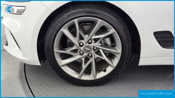 GENESIS G70 GASOLINE 2.0T 2WD