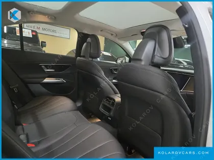 MERCEDES E-CLASS E200 AVANTGARDE