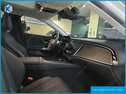 MERCEDES E-CLASS E200 AVANTGARDE