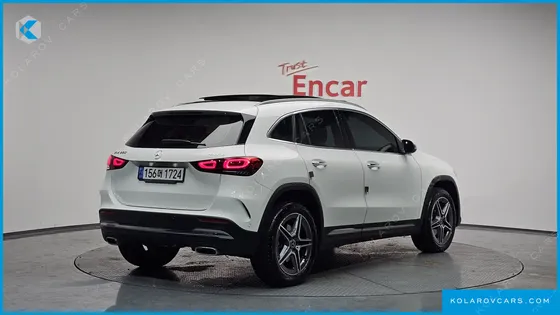 MERCEDES GLA-CLASS GLA250 4MATIC