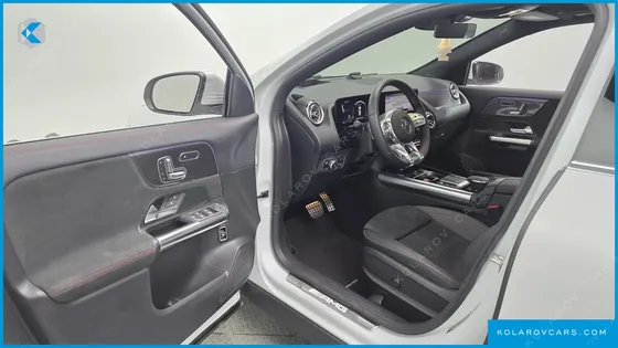 MERCEDES GLA-CLASS GLA45 AMG 4MATIC+