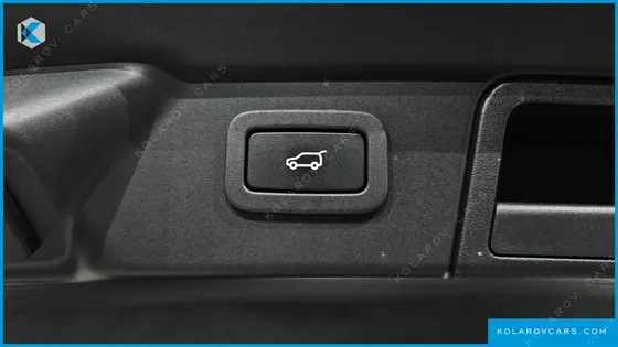 LAND ROVER RANGE ROVER VELAR 3.0 P380 R-DYNAMIC SE