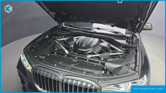 BMW X7 M50I 6STR