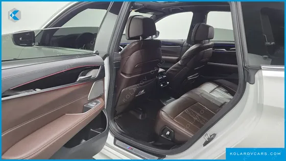 BMW GRAN TURISMO (GT) 630I XDRIVE M SPORT