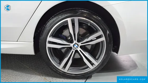 BMW GRAN TURISMO (GT) 630I XDRIVE M SPORT