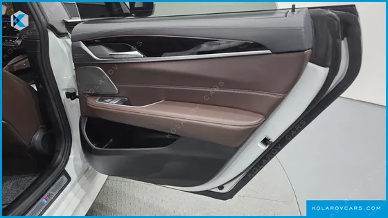 BMW GRAN TURISMO (GT) 630I XDRIVE M SPORT