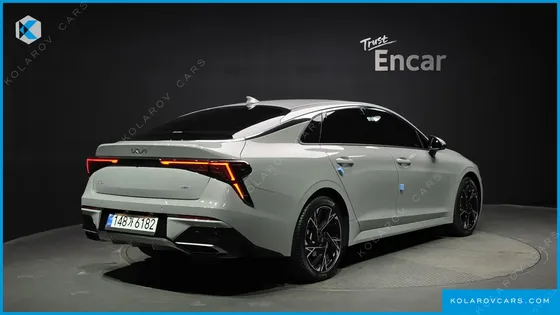 KIA K5 SIGNATURE