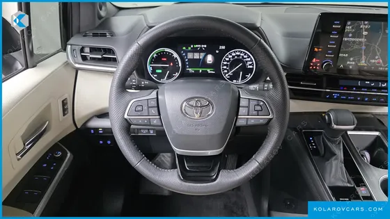 TOYOTA SIENNA 2.5 HYBRID 2WD