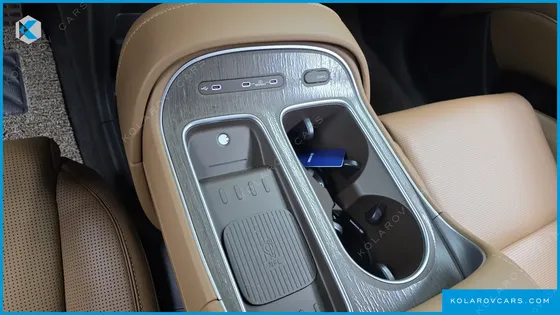 HYUNDAI PALISADE GASOLINE 2.5T 2WD 7-SEATER