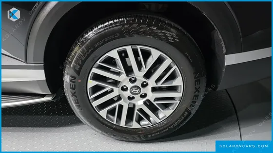 HYUNDAI PALISADE GASOLINE 2.5T 2WD 9-SEATER
