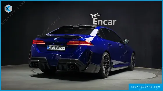 BMW M5 M5 SEDAN