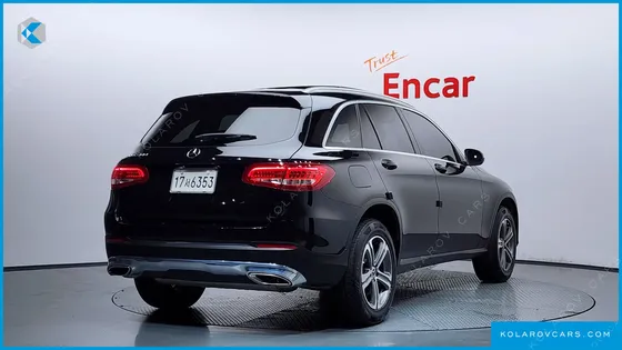 MERCEDES GLC-CLASS GLC300
