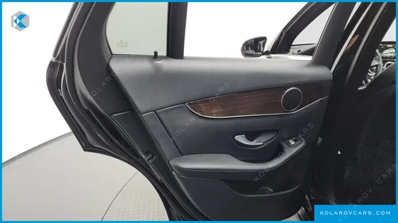 MERCEDES GLC-CLASS GLC300