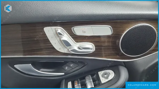 MERCEDES GLC-CLASS GLC300