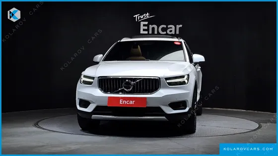 VOLVO XC40 B4 INSCRIPTION