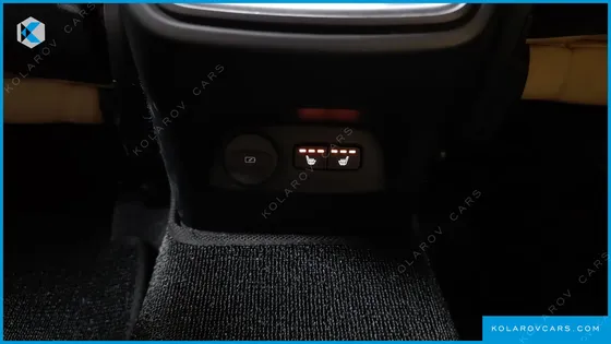 VOLVO XC40 B4 INSCRIPTION