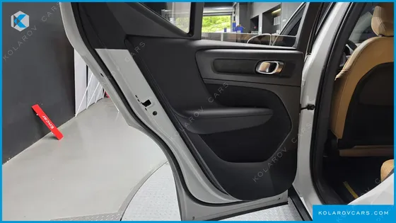 VOLVO XC40 B4 INSCRIPTION
