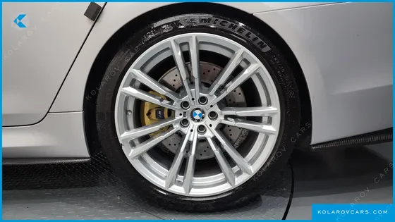 BMW M5 M5 SEDAN