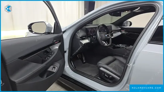 BMW 5 SERIES 520I M SPORT